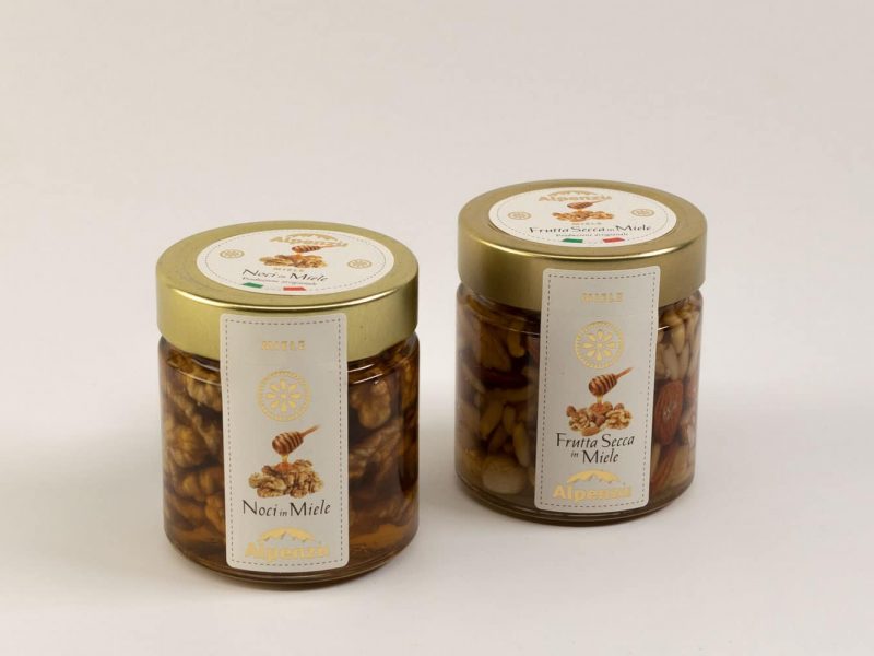 Frutta secca e miele