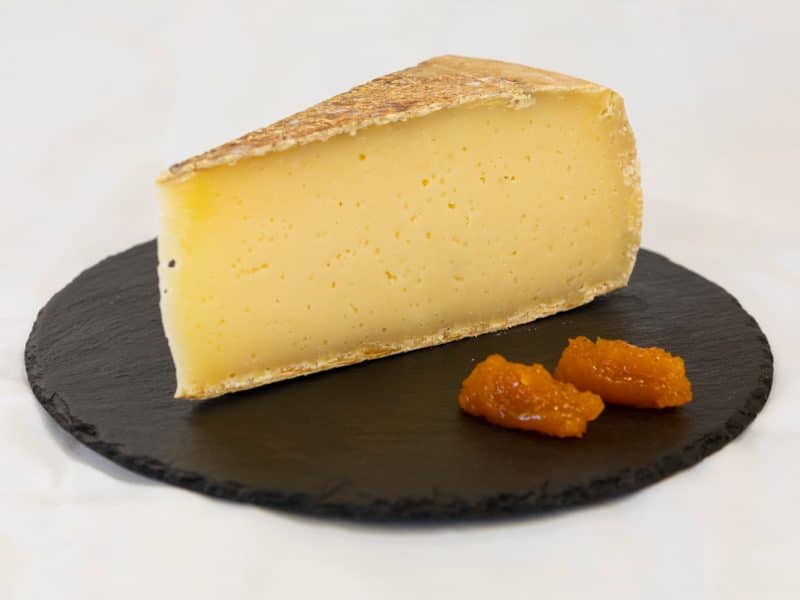 Formaggio stagionato